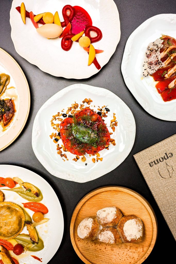 Sélection de plats de la carte du restaurant Epona au Grand Hôtel-Dieu à Lyon